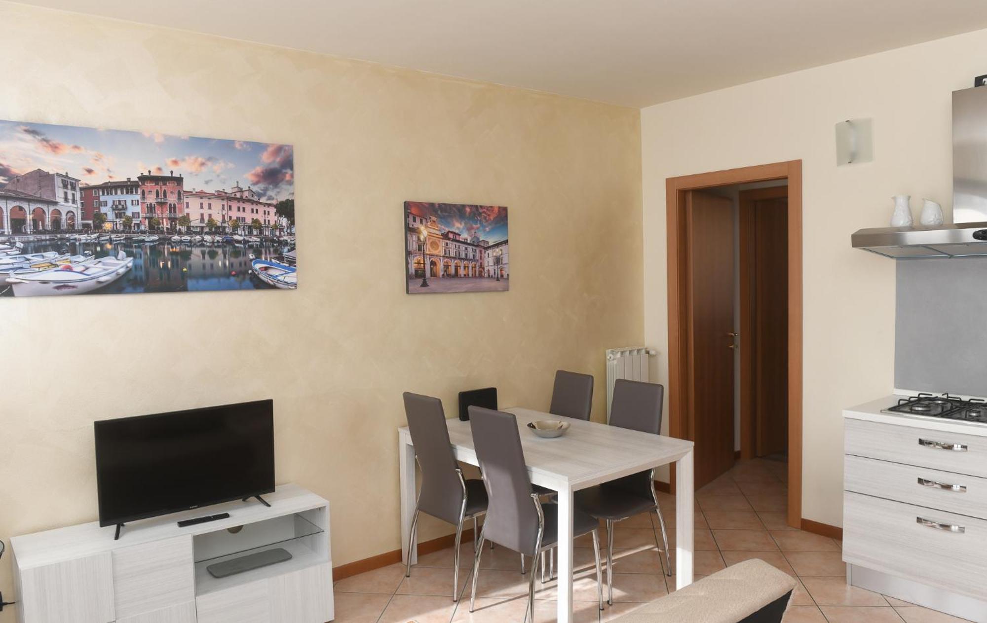 Rovato Entire Apartment In The Capital Of Franciacorta Exterior foto